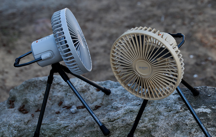 Outdoor multifunctional fan